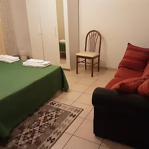 Locazione Menini - Zona Stazione Guest house