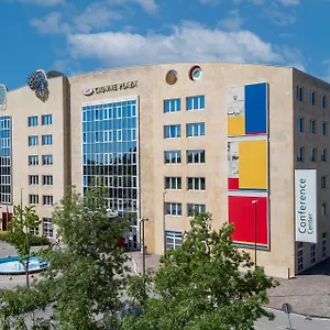מלון Crowne Plaza By Ihg, פאדובה